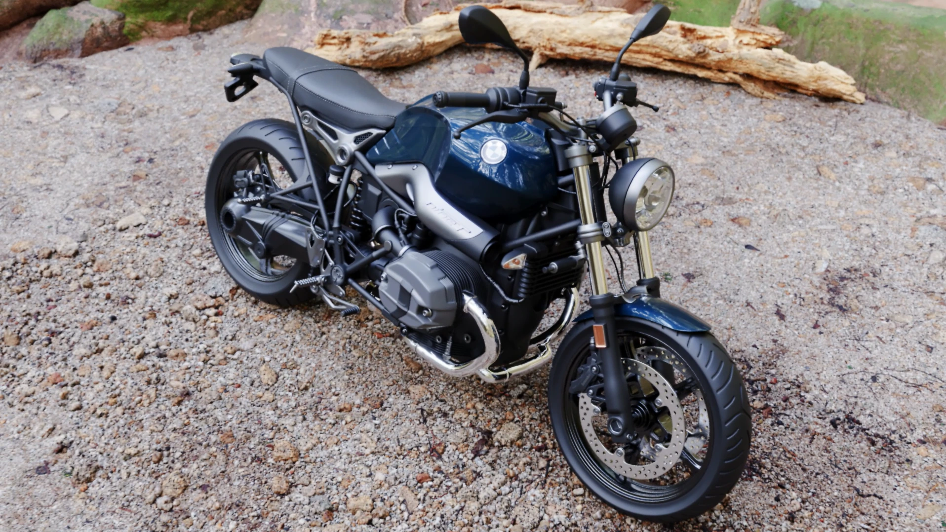 BMW NineT Pure — CGI study